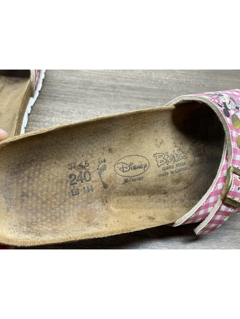 Birkis by Birkenstock Minnie Mouse Women’s Sz 6 Buckle Sandals EU 37 Disney Pink